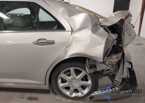 2008 Cadillac Sts V6 z USA, uszkodzony, nr VIN 1G6DW67V080129519